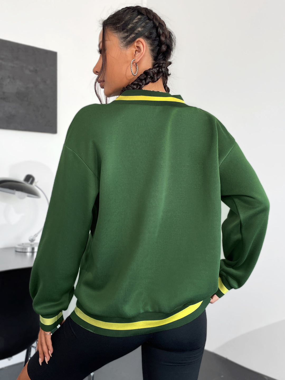 Sweatshirt femme avec col V et imprimé bien-être créatif Levoire