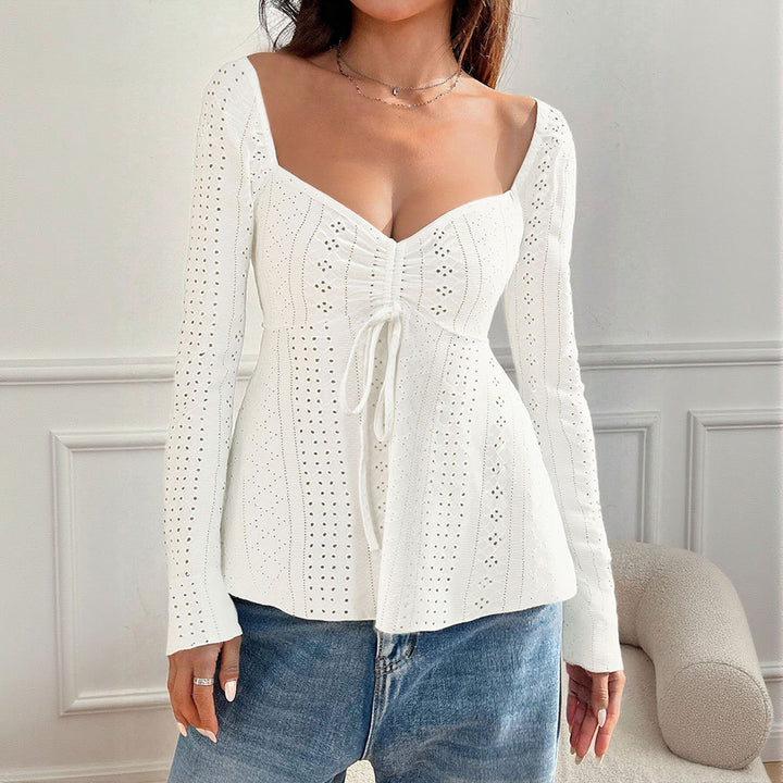 Femme blouse partie avec détails de volants décorés et design de lacets élégant Levoire