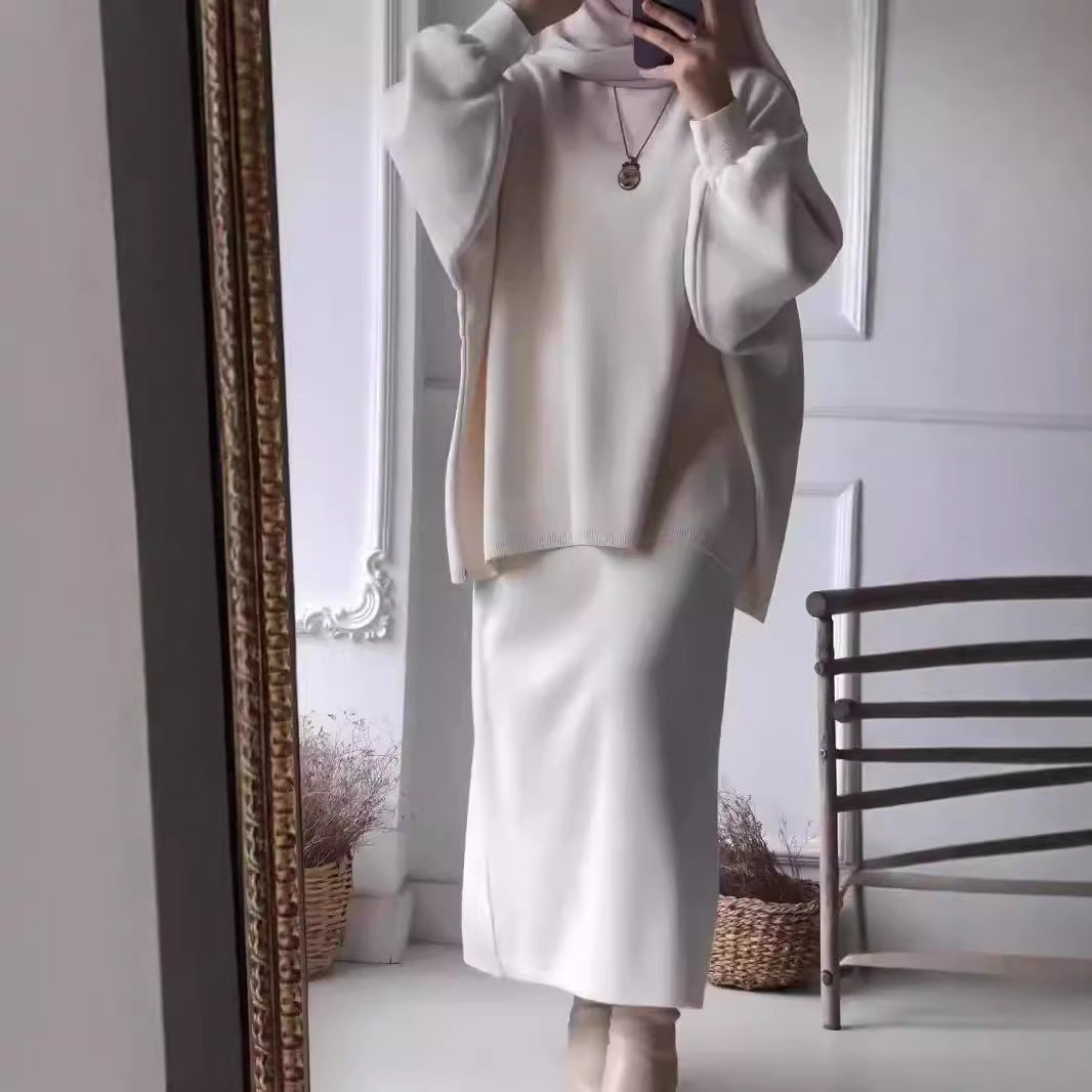 Ensemble élégant femme en deux pièces avec découpe asymétrique et manches volumineuses Levoire