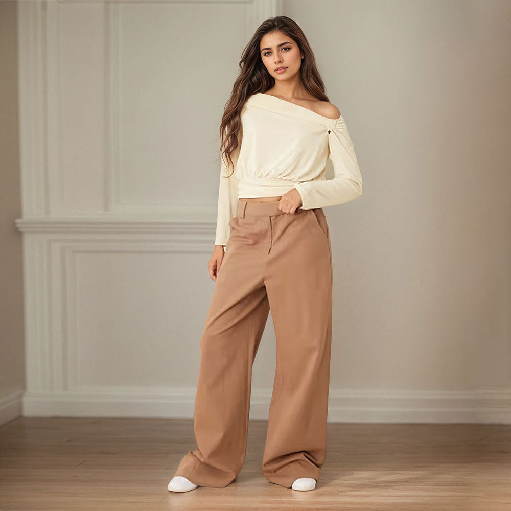 Haut élégant pour femmes à épaules dénudées avec design drapé et fronces Levoire