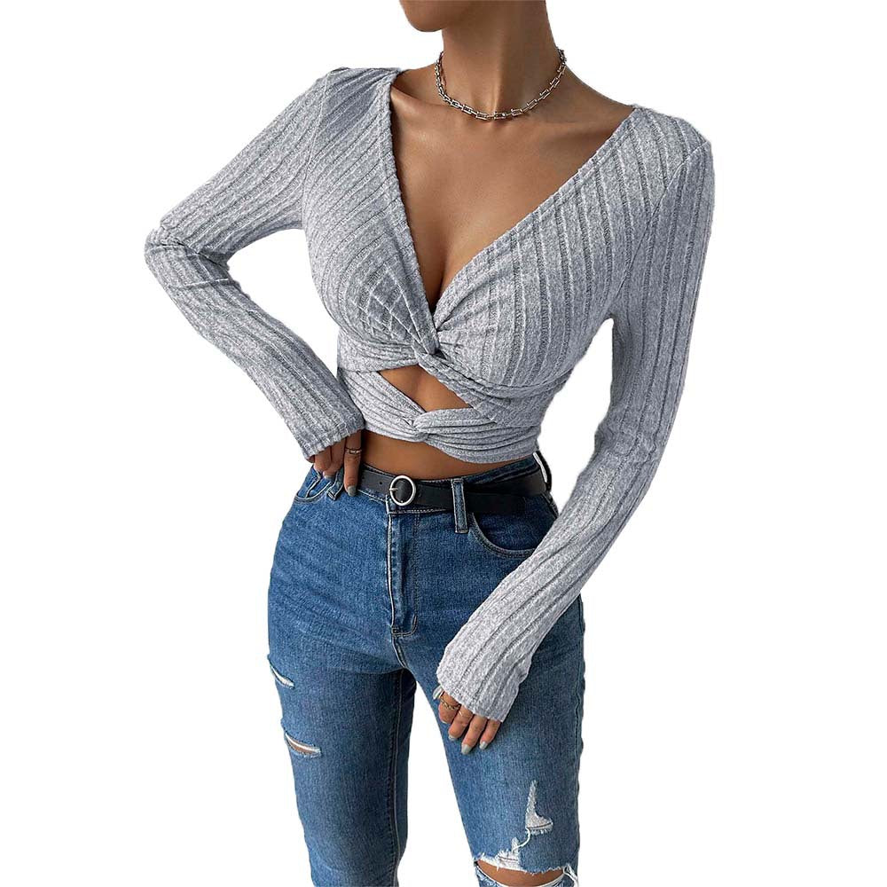 Haut court pour femmes avec design intemporel twist et manches longues Levoire