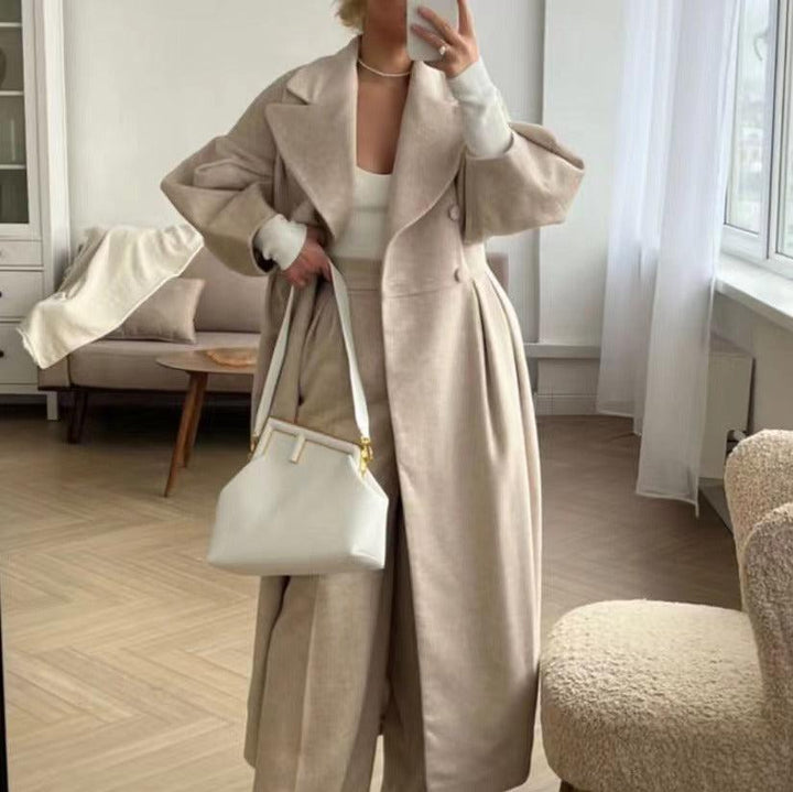 Levoire | Lanterne Pipe Vendekrage Long Veste Beige