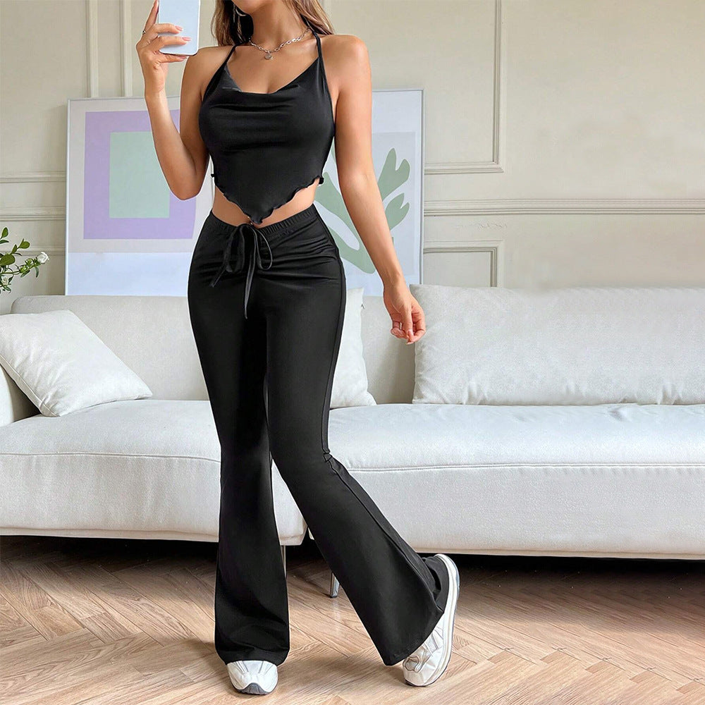 Ensemble deux pièces de sport pour femme avec un haut respectueux de la peau et un pantalon ajusté Levoire