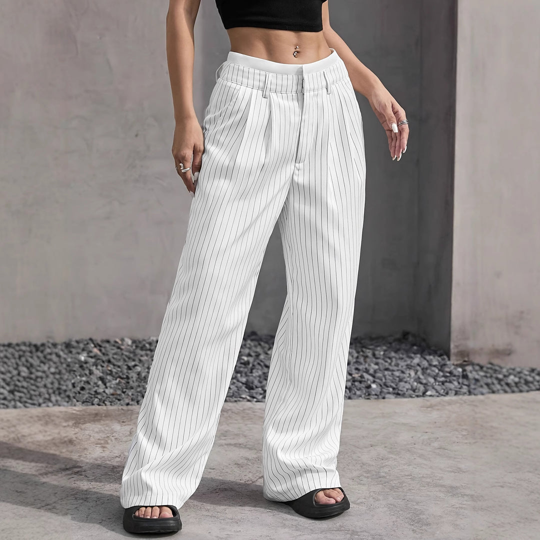 Pantalons cropped classiques pour femmes avec poches angulaires Levoire