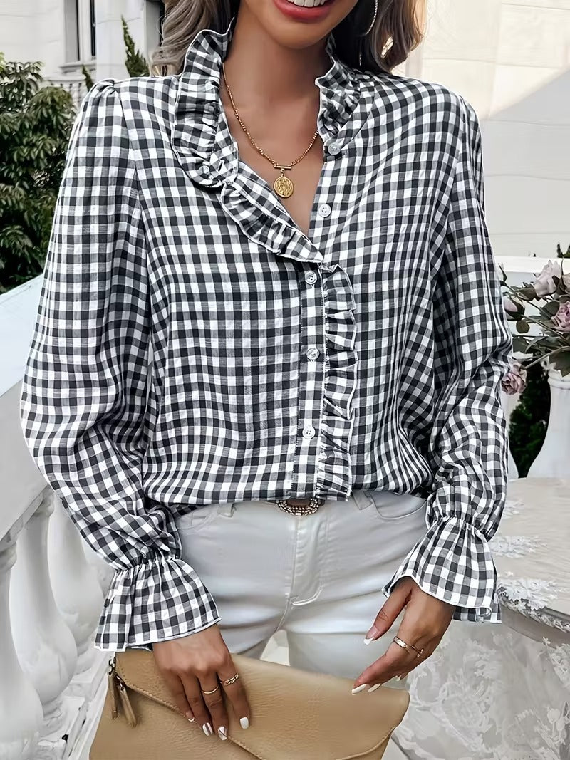 Blouse à volants à carreaux pour femmes avec col montant, patte de boutonnage cachée et manches en cloche Avriane
