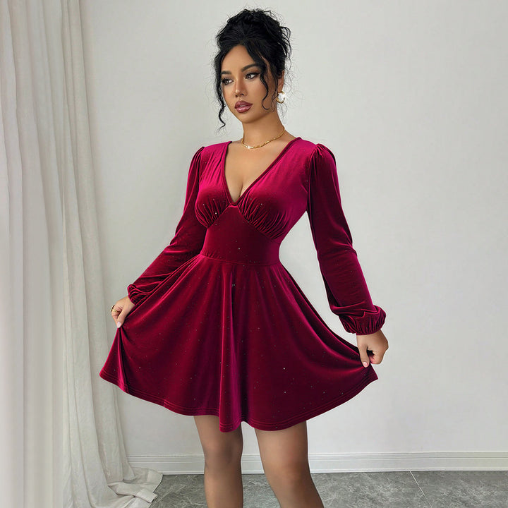 Robe à manches courtes pour femmes avec des manches bouffantes élégantes et un col en V Levoire