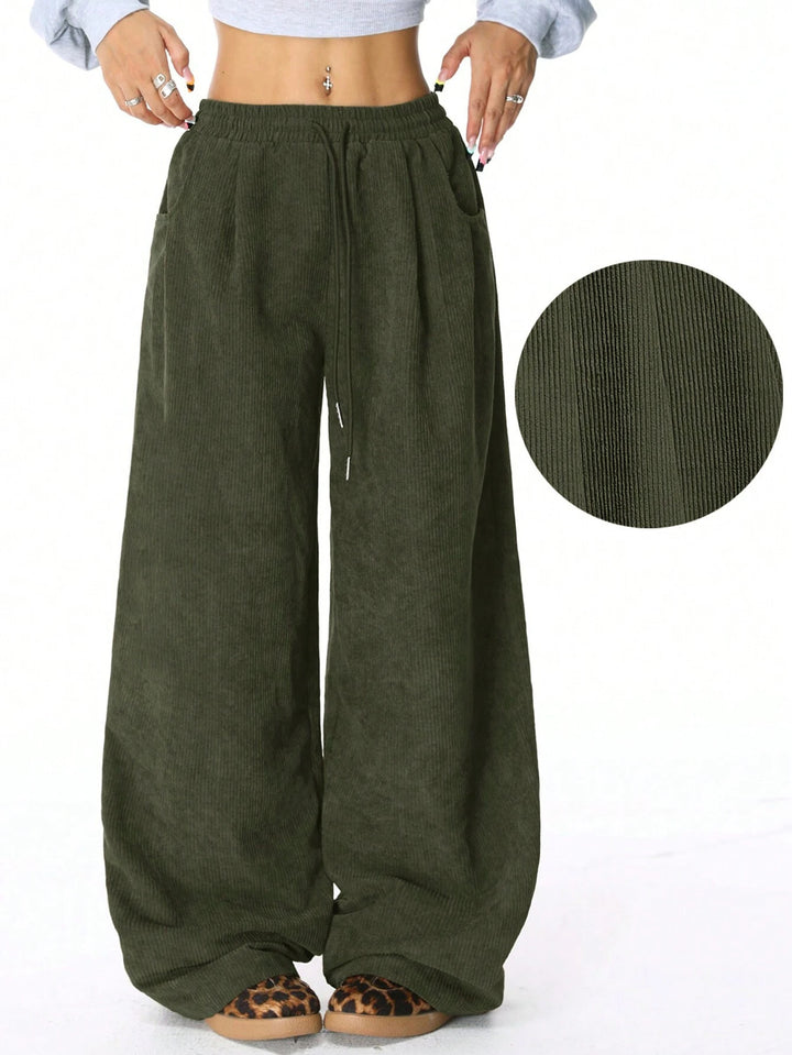 Pantalon large en corduroy à la mode pour femmes avec taille élastique et poches pratiques Levoire