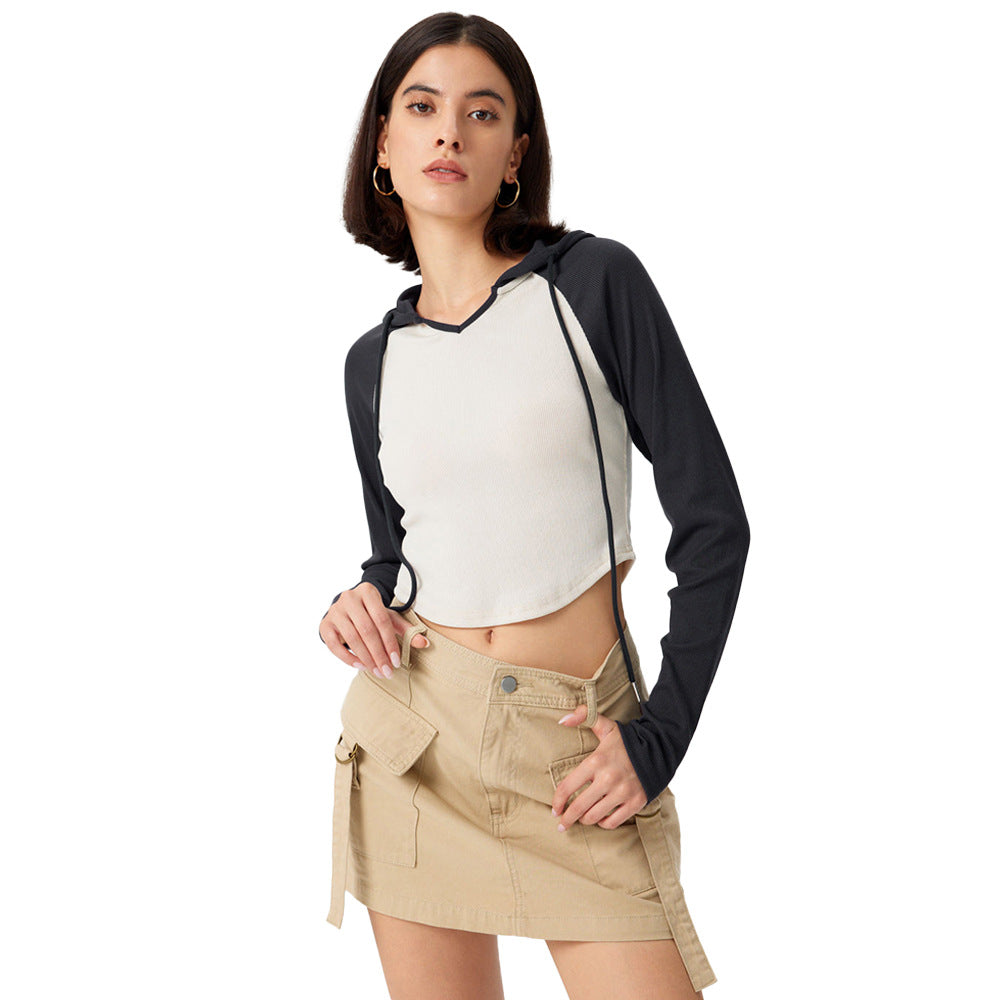 Top de sport court pour femmes avec capuche et manches longues Levoire