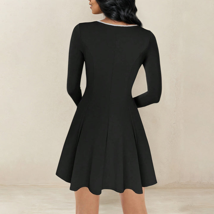 Robe femme avec décolleté carré stylé et manches longues Levoire