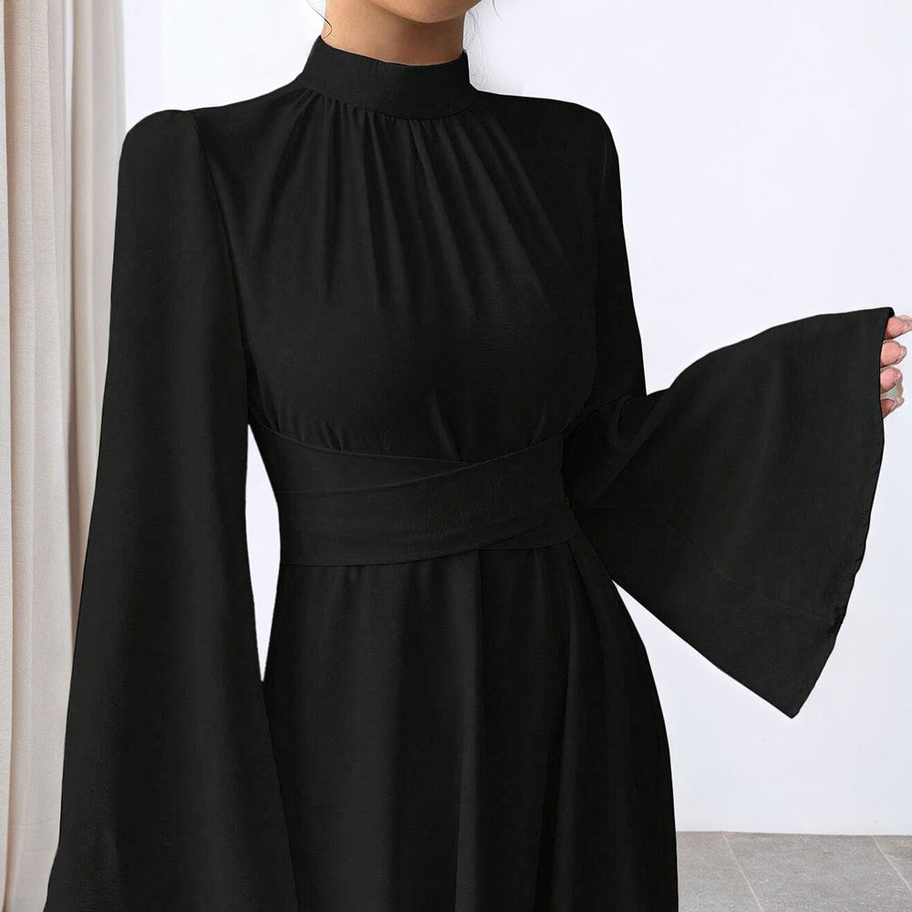 Robe Maxi Élegante pour Femmes avec Manches Fluentes et Col Haut Levoire