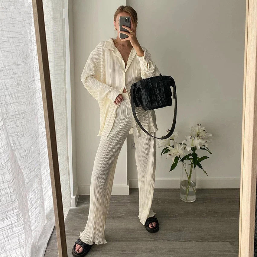 Levoire | Ensemble noir pour femmes avec jambes larges