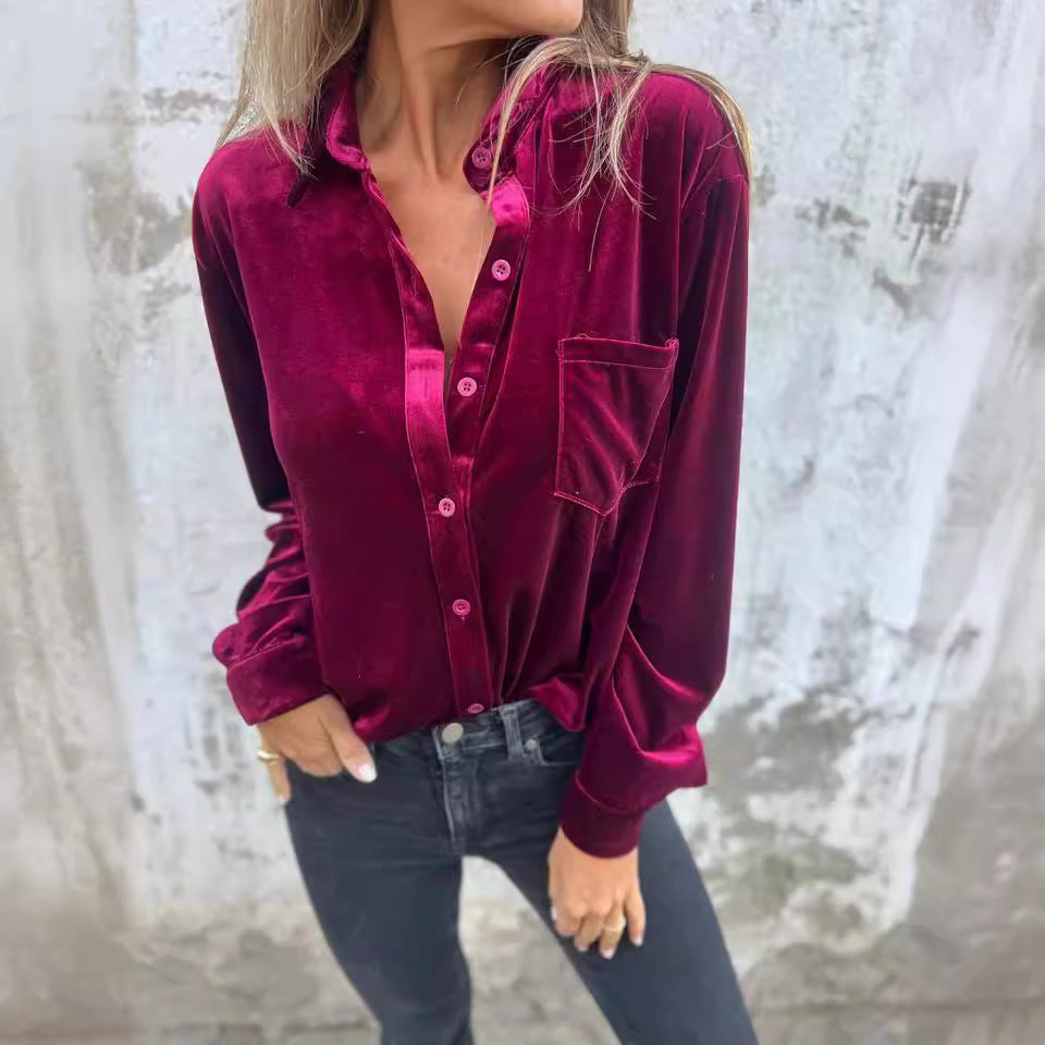 Blouse en velours élégant pour femmes avec poche poitrine pratique et coupe moderne Levoire