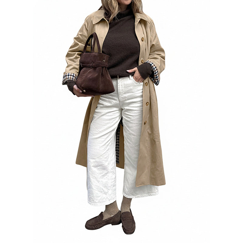Manteau trench à la mode pour femmes avec doublure à carreaux et coupe pratique Levoire