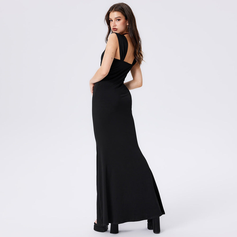 Robe maxi ajustée pour femmes avec des détails drapés Levoire
