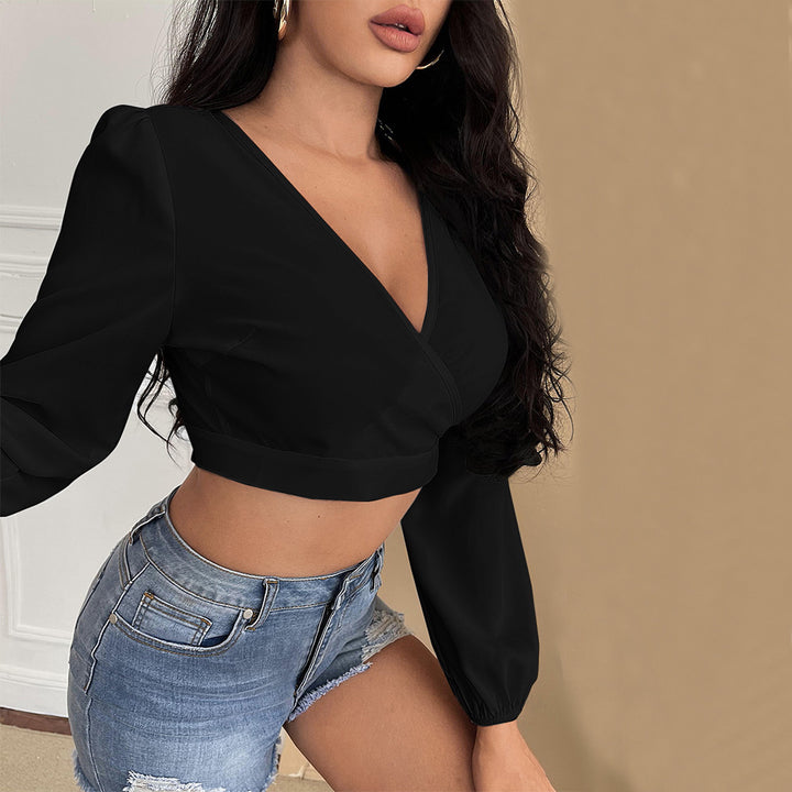 Top cropped féminin avec décolleté en V profond et manches bouffantes élégantes Levoire
