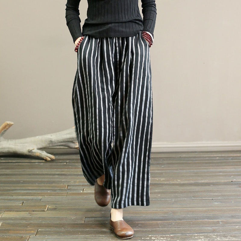 Levoire | Pantalon Décontracté Rayé Avec Jambes Amples Noir