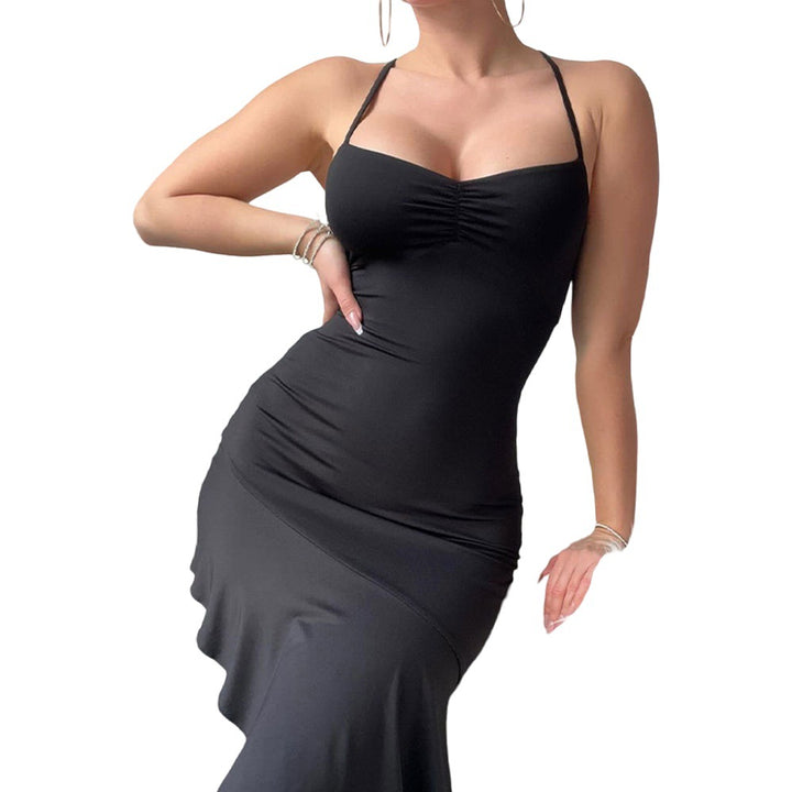 Robe longue à manches longues attrayante pour femmes avec un design sans bretelles et un ourlet fluide Levoire