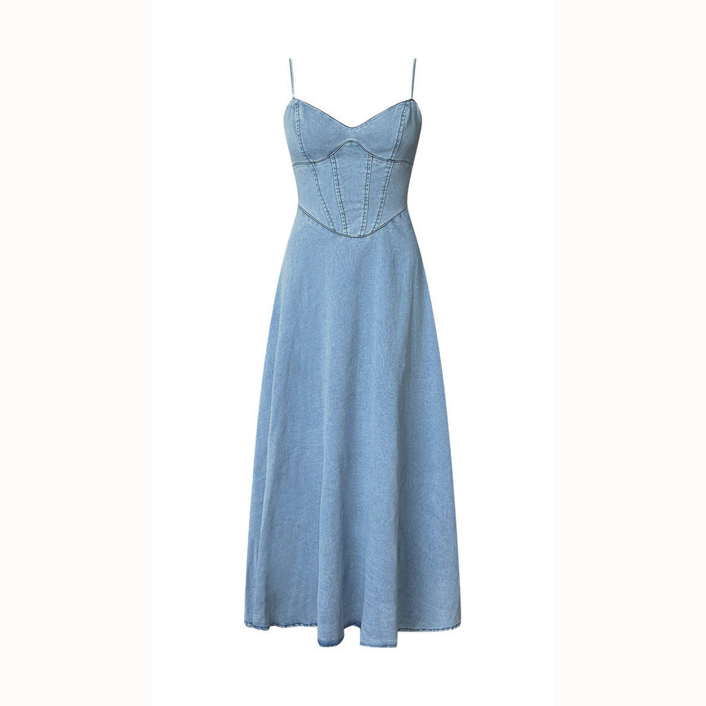 Robe maxi en denim pour femmes avec coupe élégante et bretelles spaghetti Levoire