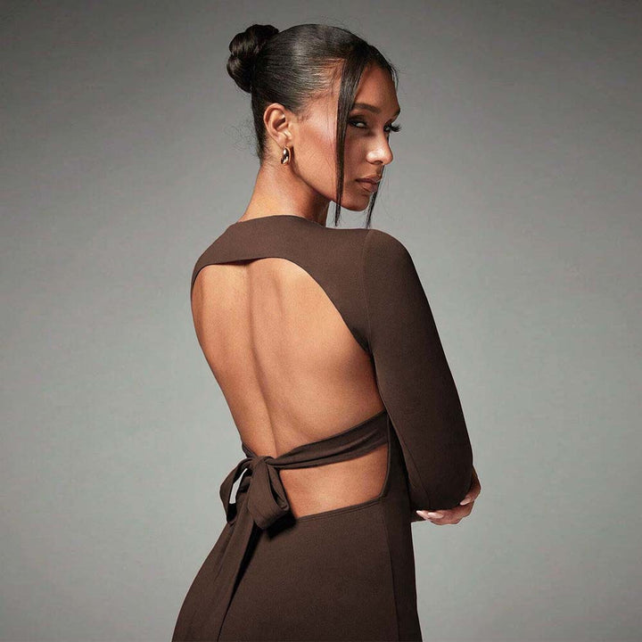 Robe maxi élégante pour femmes avec manches longues et fente latérale Levoire