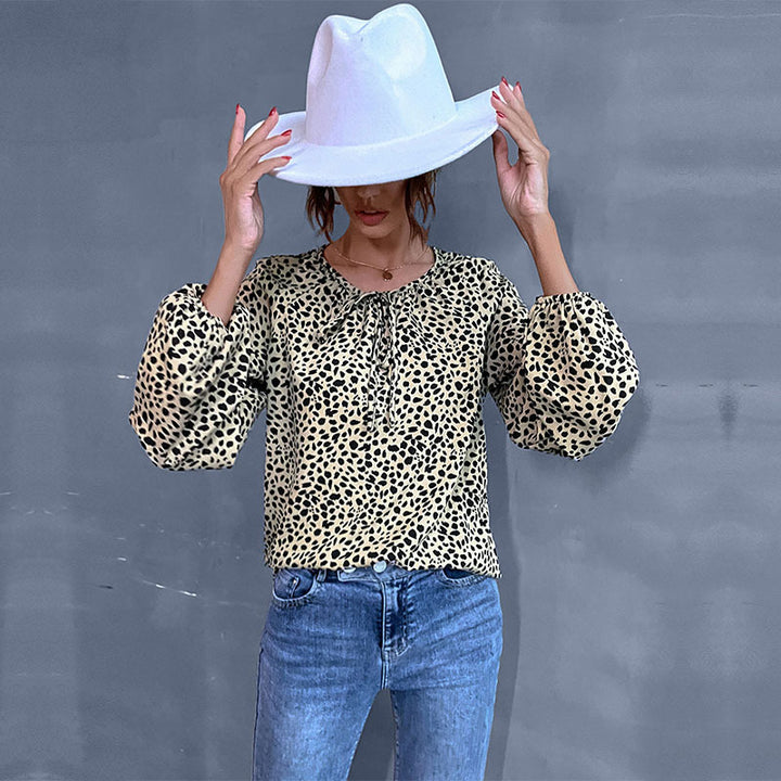 Top femme avec des détails volantés et imprimé animal Levoire