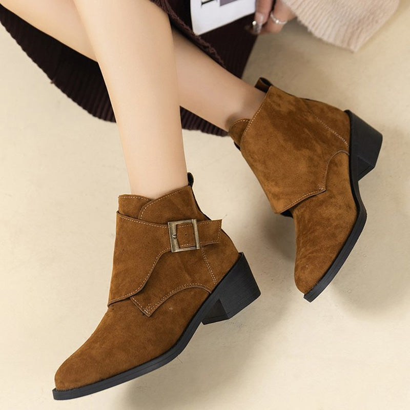 Levoire | Élégant Bottes Chunky À Talon Et À Boucle En Vin Pour Femmes