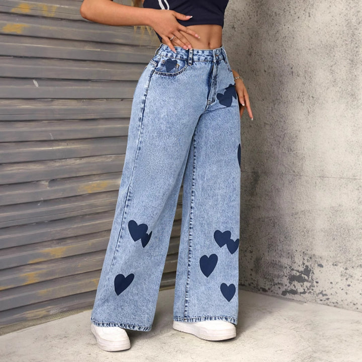 Jeans larges pour femmes avec des appliqués en forme de cœur Levoire