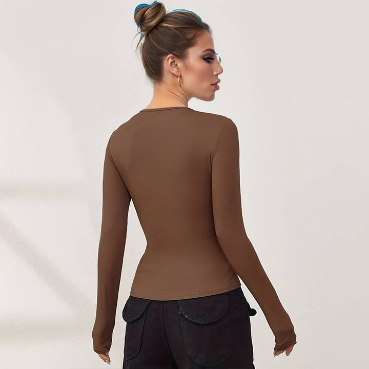 Chemisier à manches longues pour femmes avec un décolleté en cœur à la mode et une coupe ajustée Levoire