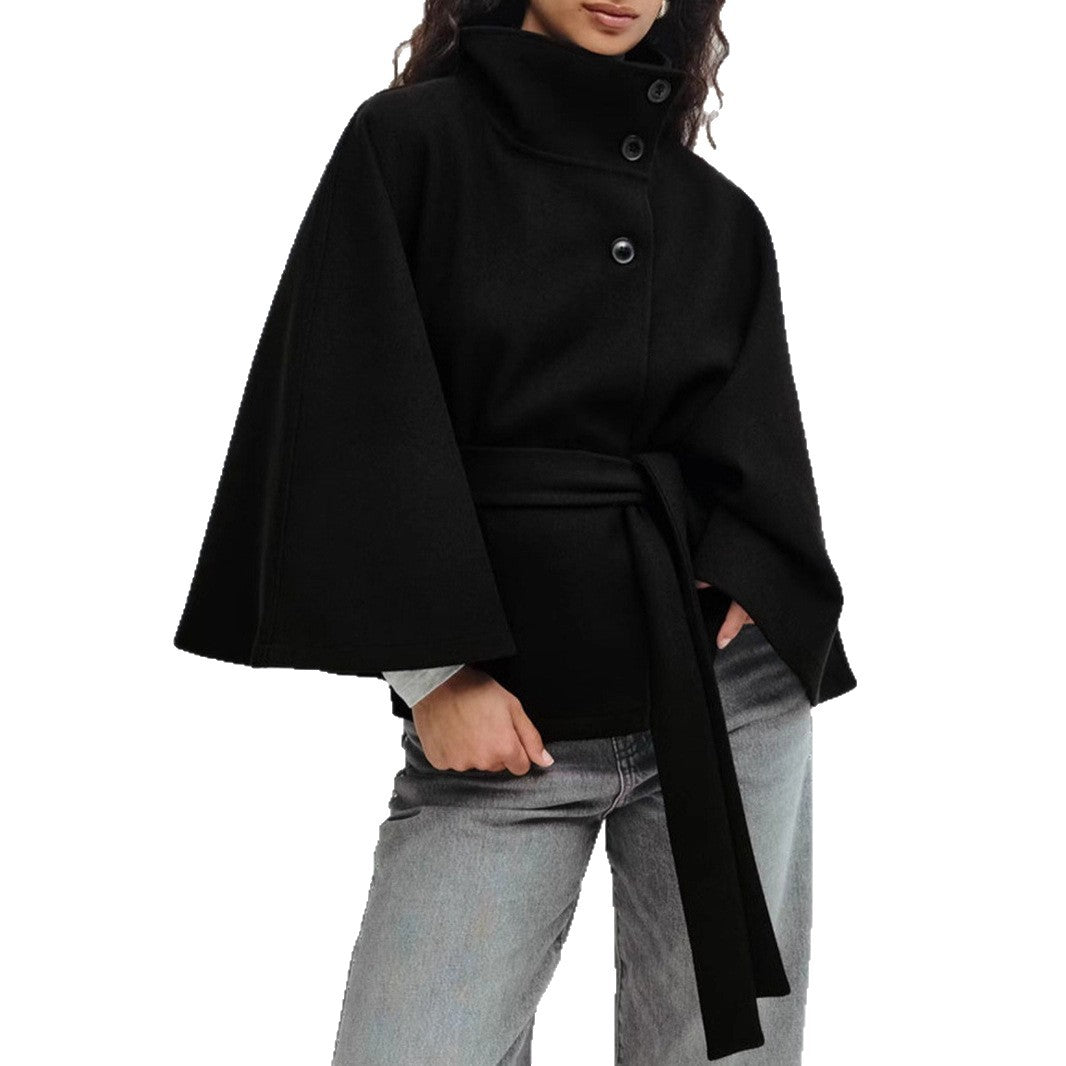 Veste de transition pour femmes avec une coupe large et une couture élégante Levoire