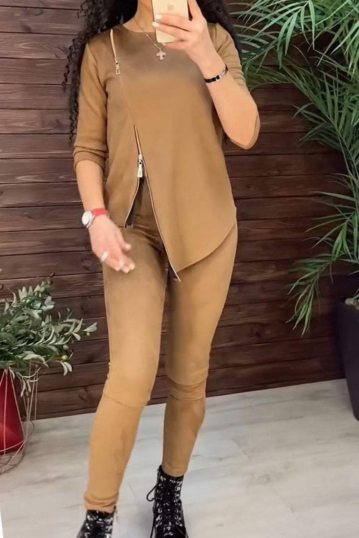 Ensemble de loungewear en velours stylé pour femmes avec fermeture éclair Levoire