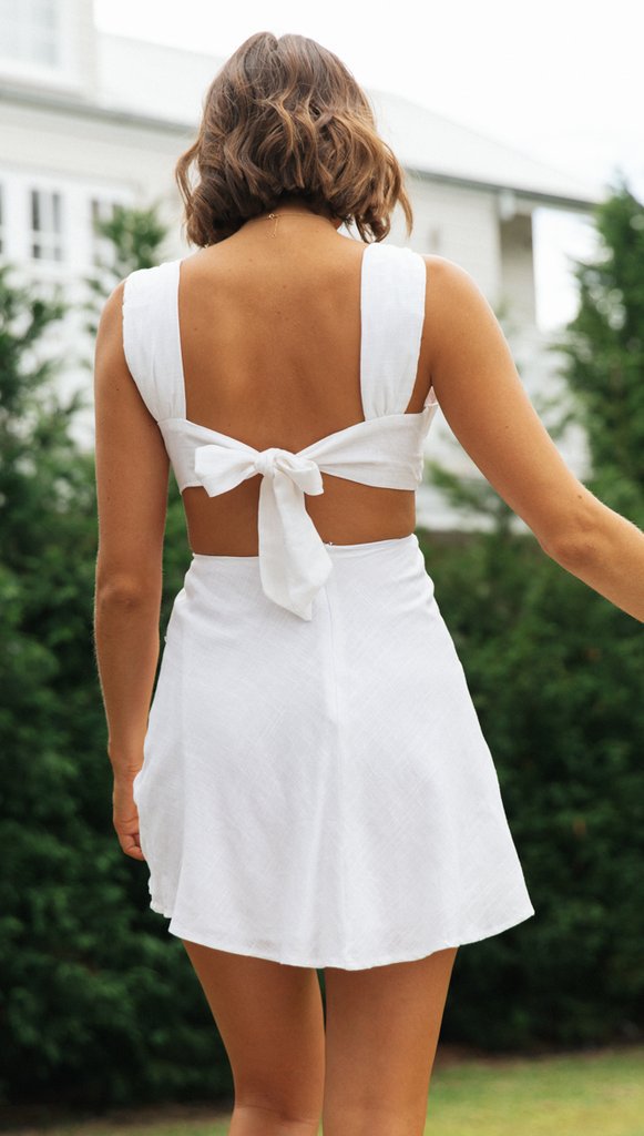 Ensemble Femme Deux Pièces avec Top Court et Mini Jupe Levoire