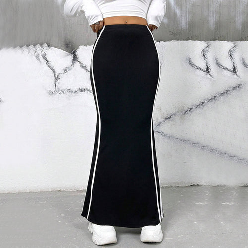 Jupe maxi pour femme avec des bandes latérales et une coupe près du corps Levoire