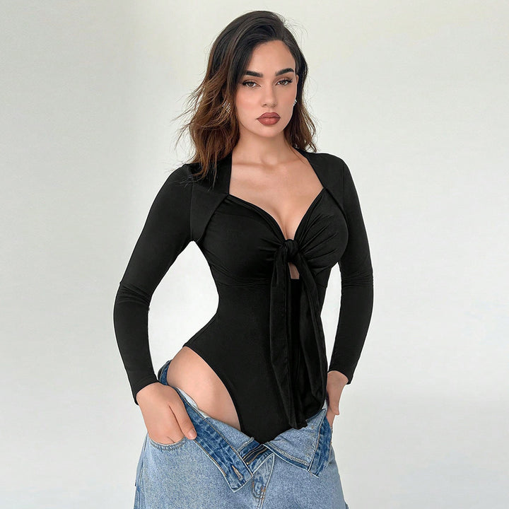 Robe Élégante pour Femmes avec Détail de Nœud et Décolleté Profond en V Levoire