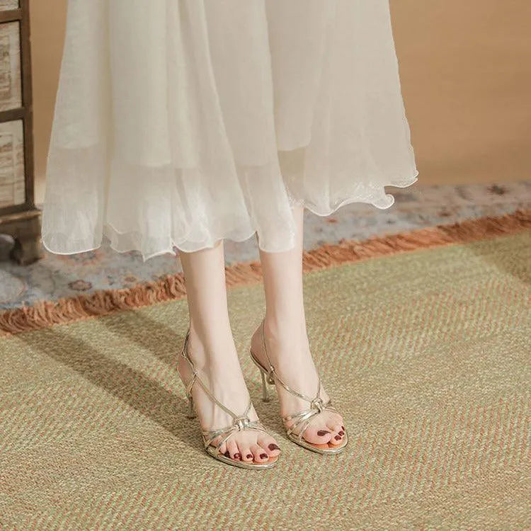 Levoire | Chaussures à talon doré fin