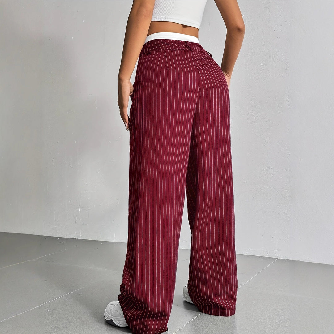 Pantalons cropped classiques pour femmes avec poches angulaires Levoire