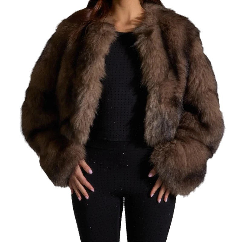 Dames manteau en fausse fourrure avec de longues manches douces Avriane