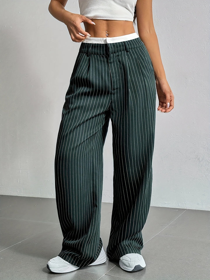 Pantalons cropped classiques pour femmes avec poches angulaires Levoire