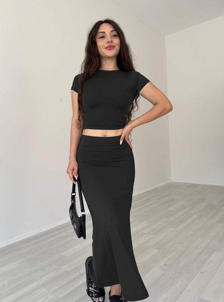 Levoire | Noir Col Rond Crop Top Et Jupe Set