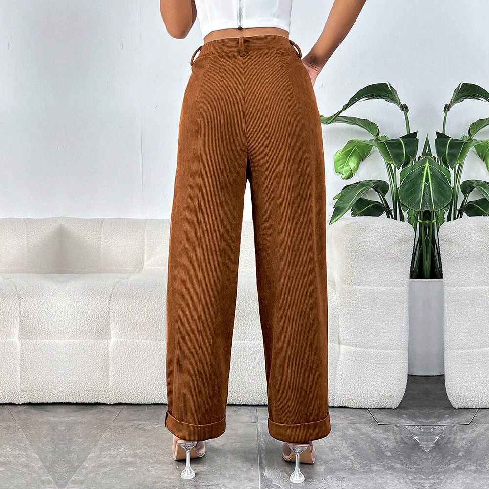 Pantalons en velours côtelé larges pour femmes avec taille mi-haute et plis élégants Levoire