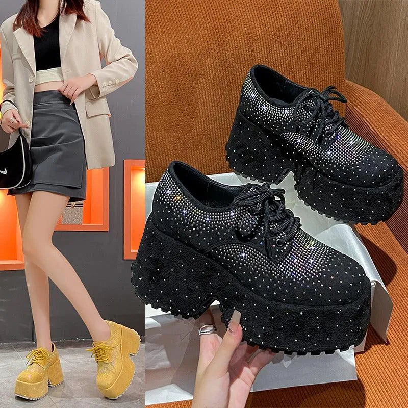 Levoire | Chaussures pour femmes avec décor étoile et strass