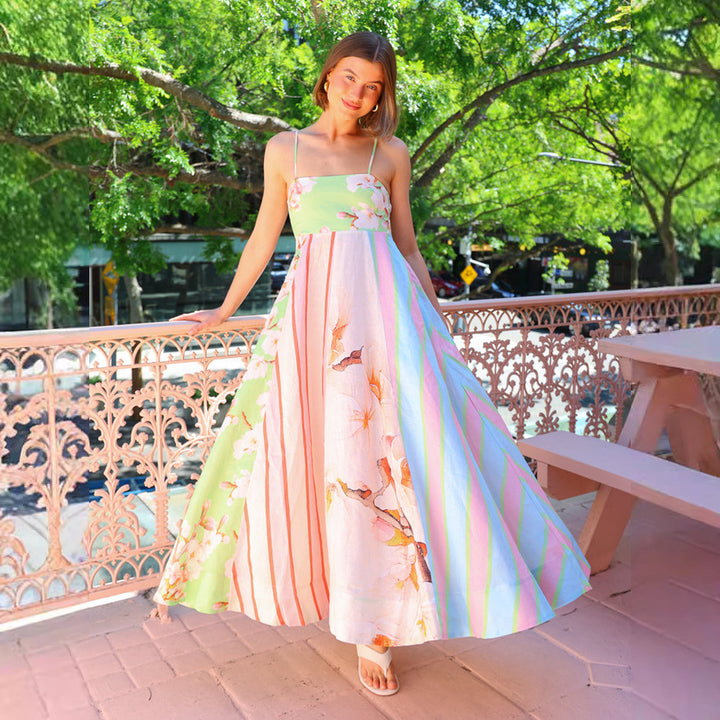 Robe maxi pour femmes avec des motifs ludiques et un tissu fluide Levoire