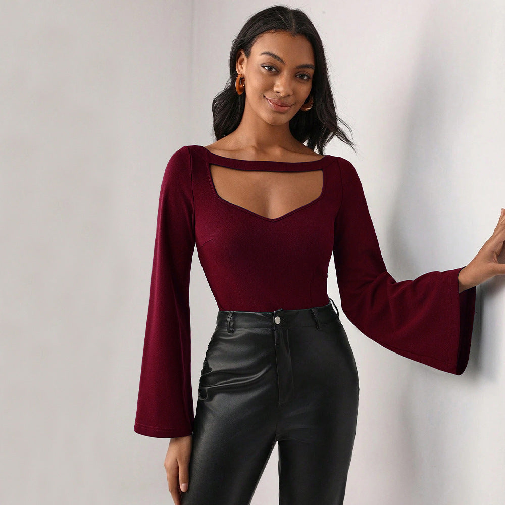 T-shirt femme avec décolleté en V profond et manches trompette élégantes Levoire