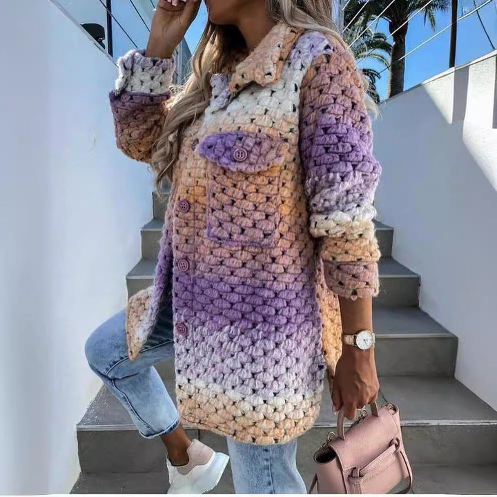 Gilet confortable pour femmes avec un dégradé joyeux et de grandes boutons Levoire