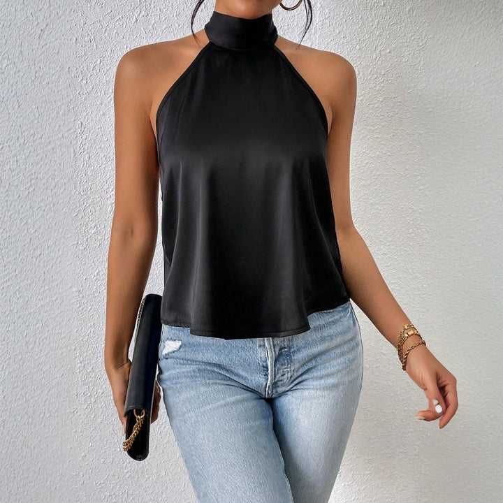 Haut halter élégant pour femmes avec finition soyeuse Levoire