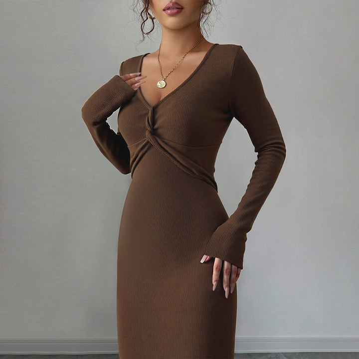 Robe midi en jersey ajustée pour femmes avec détail torsadé et manches longues Levoire