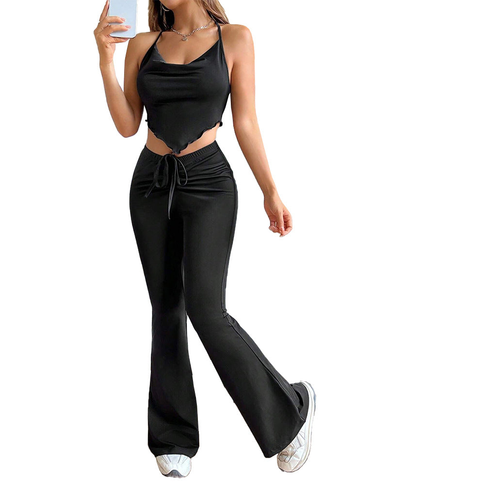 Ensemble deux pièces de sport pour femme avec un haut respectueux de la peau et un pantalon ajusté Levoire