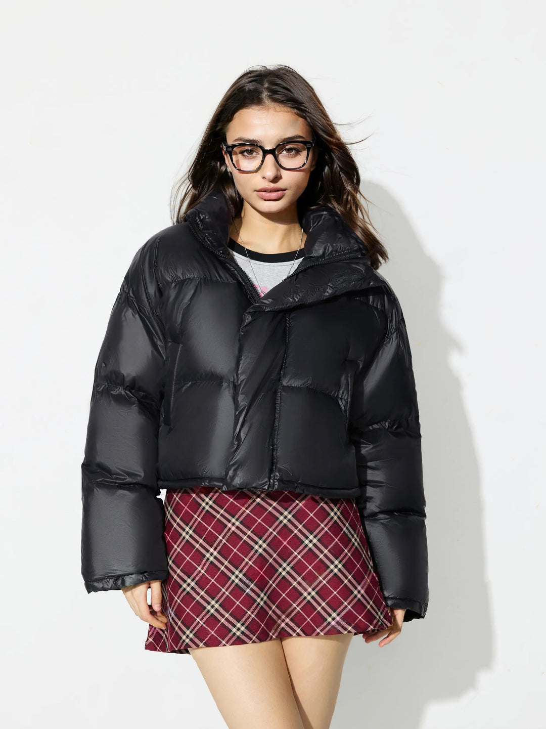 Veste en duvet tendance pour femmes avec épaules tombantes et col tendance Levoire