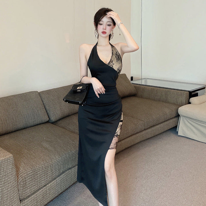 Levoire | Robe Halka avec détail en dentelle fente au dos robe ouverte Noir
