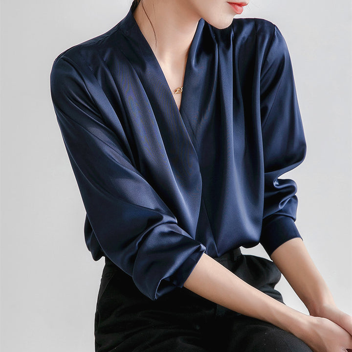 Levoire | Blouse À Encolure En V En Satin