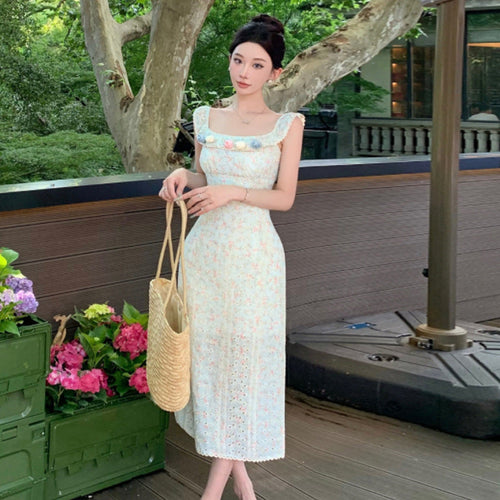 Levoire | robe ajustée à fleur avec perforations