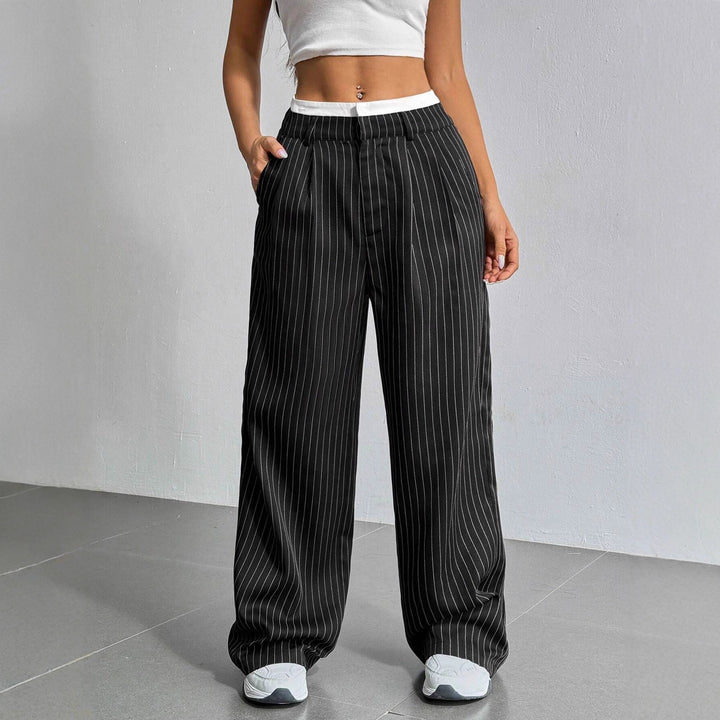 Pantalons cropped classiques pour femmes avec poches angulaires Levoire